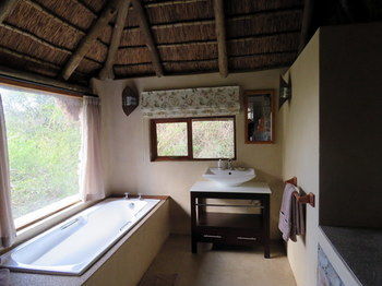 Woodbury Lodge Amakhala Game Reserve Exterior photo